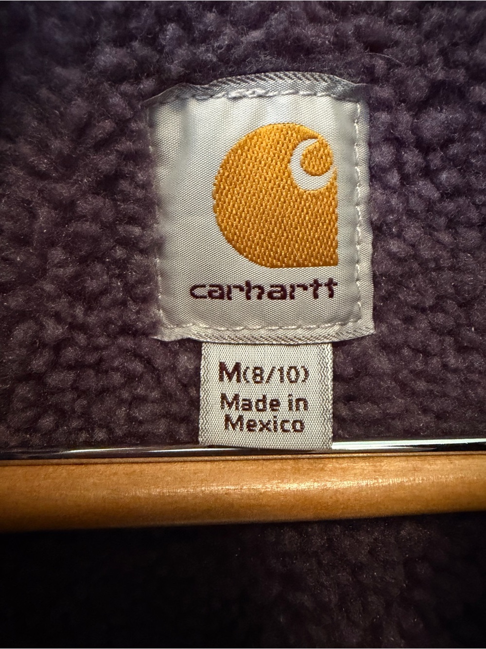 Carhartt Women's Hooded Utility Jacket in washed Plum - Picture 3 of 4